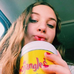 Meet your Posher, Haley